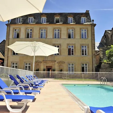 Aparthotel Chateau Ricard *