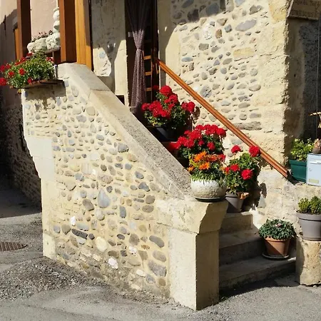 Aparthotel Chateau Ricard *