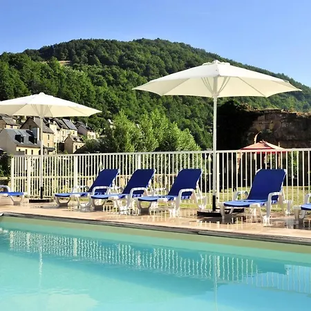 Chateau Ricard Aparthotel *