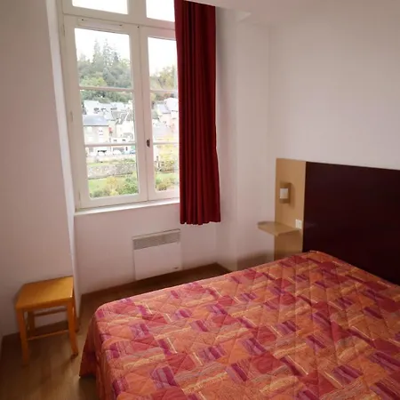 Chateau Ricard Aparthotel *