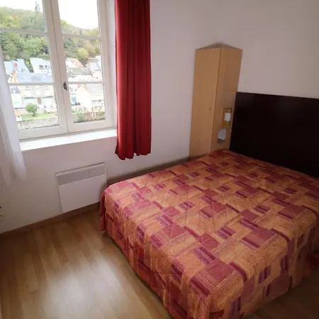 Chateau Ricard Aparthotel