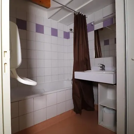Chateau Ricard Apartahotel