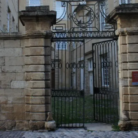 Chateau Ricard * Сен-Женье-д'Оль